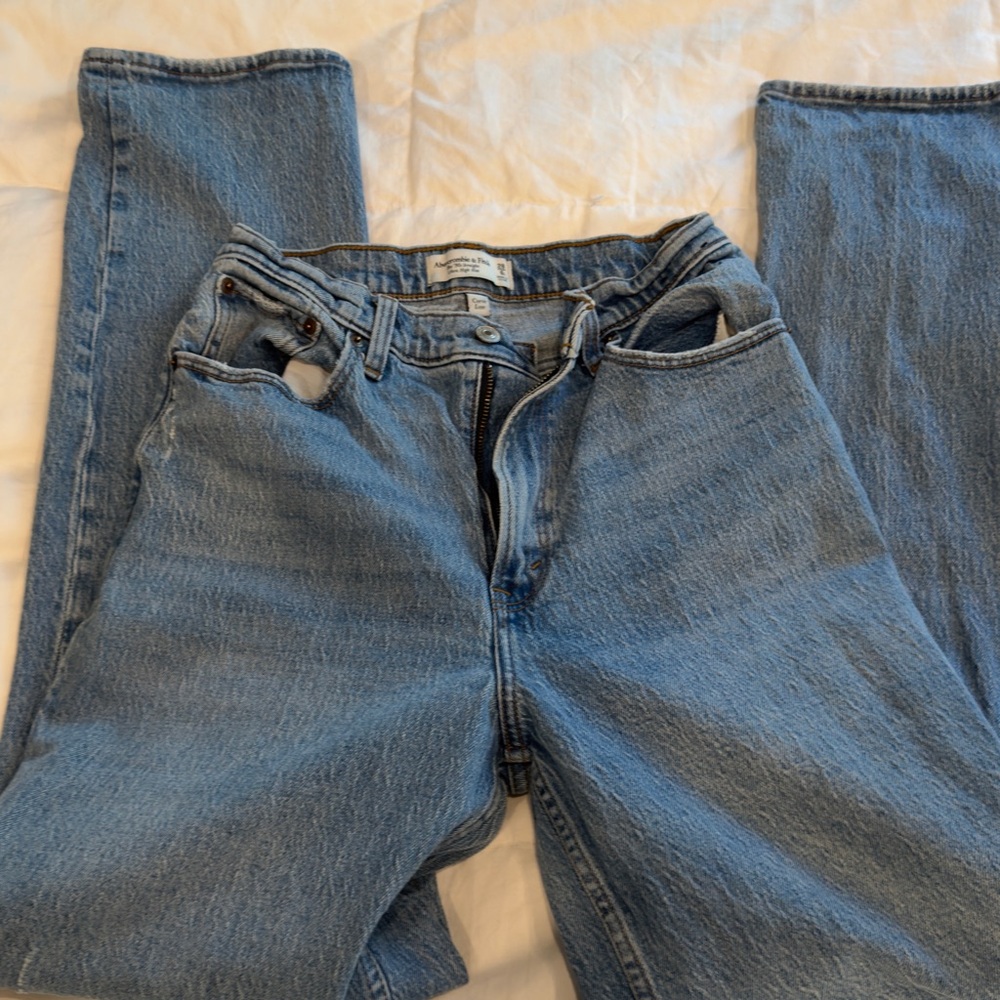 Abercrombie & Fitch Light Blue High-Rise Straight Jeans, Curve Love